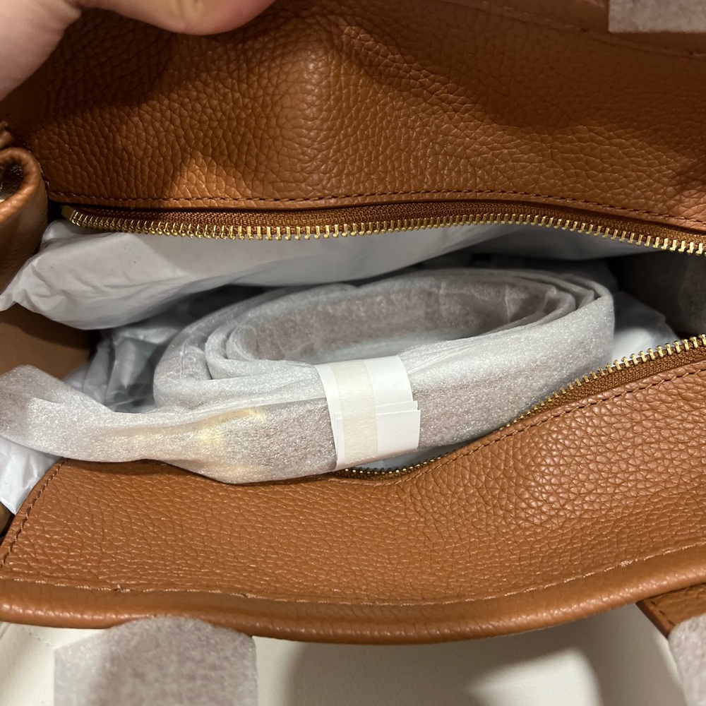 Marc JACOBS Tote/Cross Body. Very Good Condition.. Signature Bag. - Picture 4 of 7